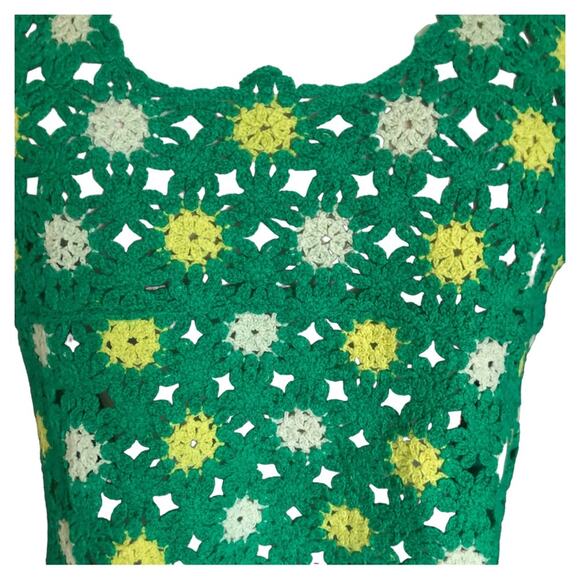 New in NWT Floral Crochet Lace Cropped Tank Top Kelley Green Size S/M - Picture 6 of 15